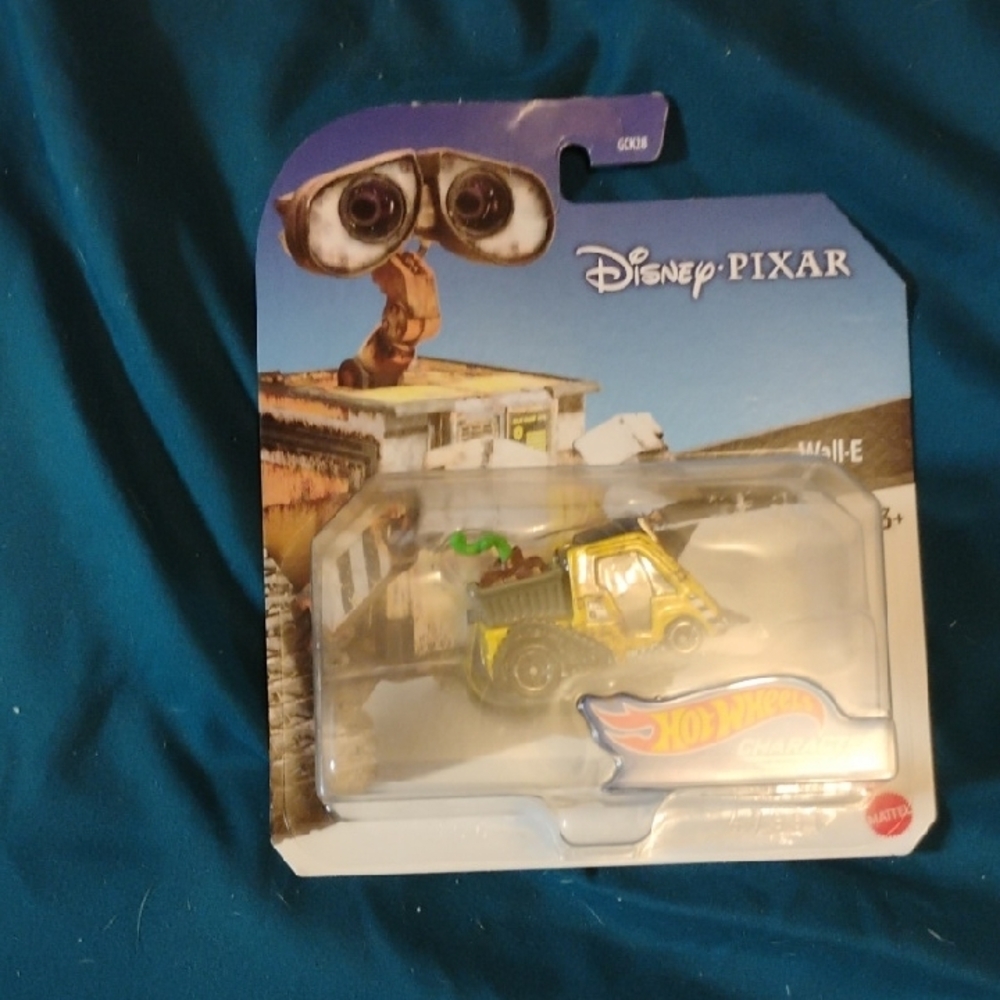Disney Pixar WALL-E Toy Car - Yellow